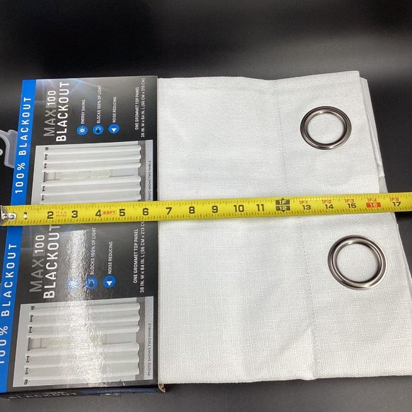 Max 100 Blackout 100% Noise Reducing Grommet Top 2 Panels White 38x84 Org $100 - Picture 8 of 9